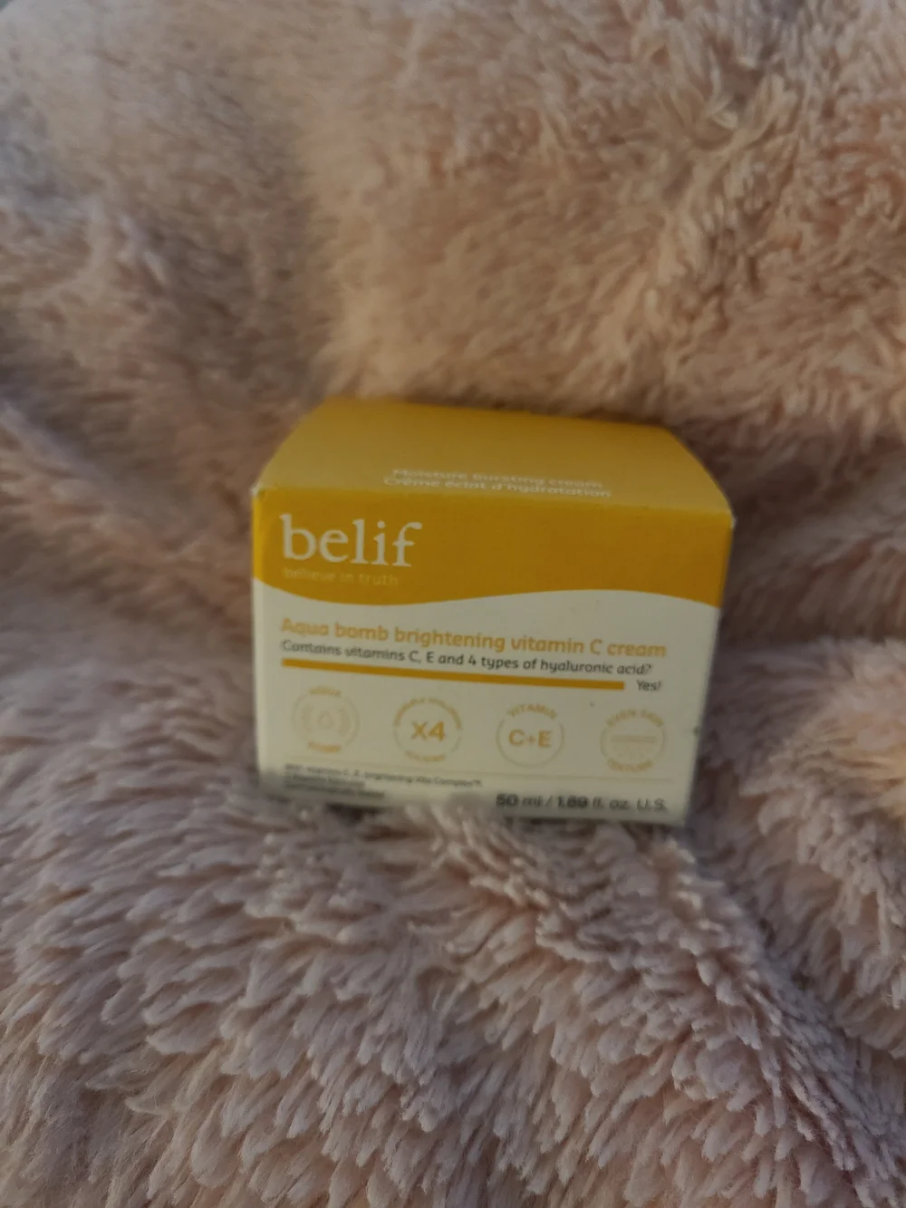 Belif Aqua Bomb Brightening Vitamin C Cream